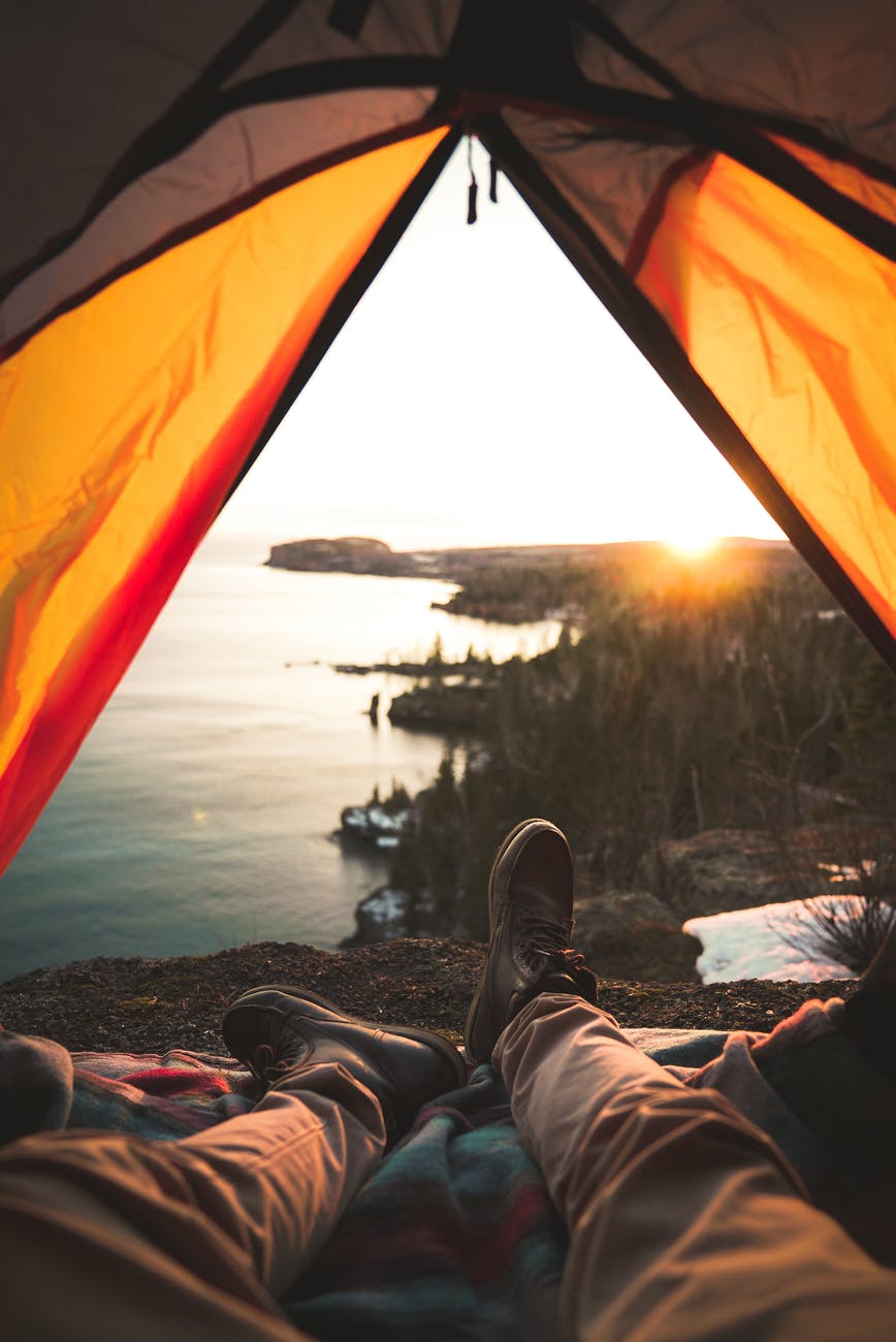 How to keep air mattress warm when camping