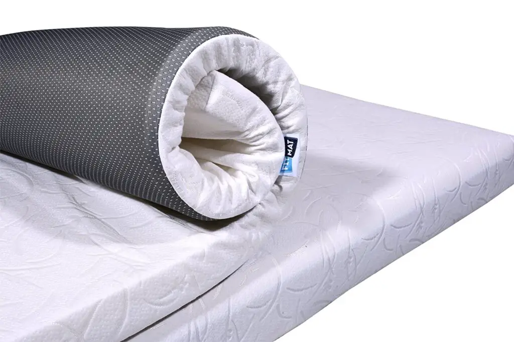 benefits of using mattress topper